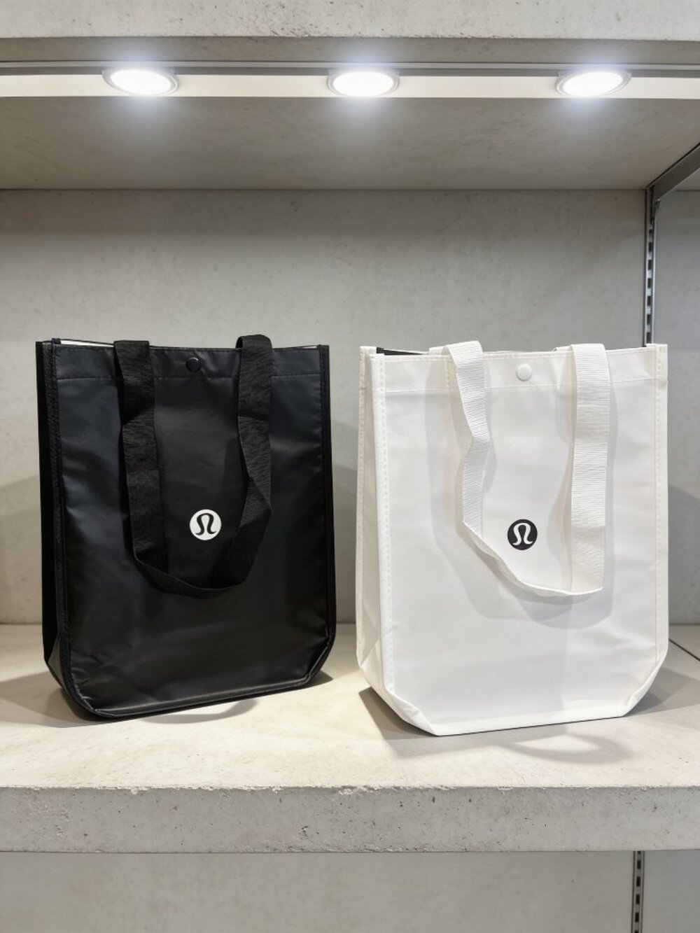 lululemon Reusable Totes